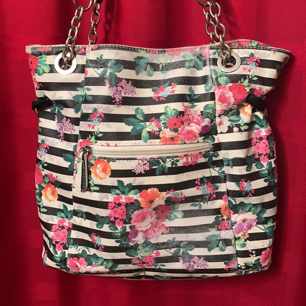 🌻2/$15🌻 Nicole by Nicole Miller Floral Shoulder Bag